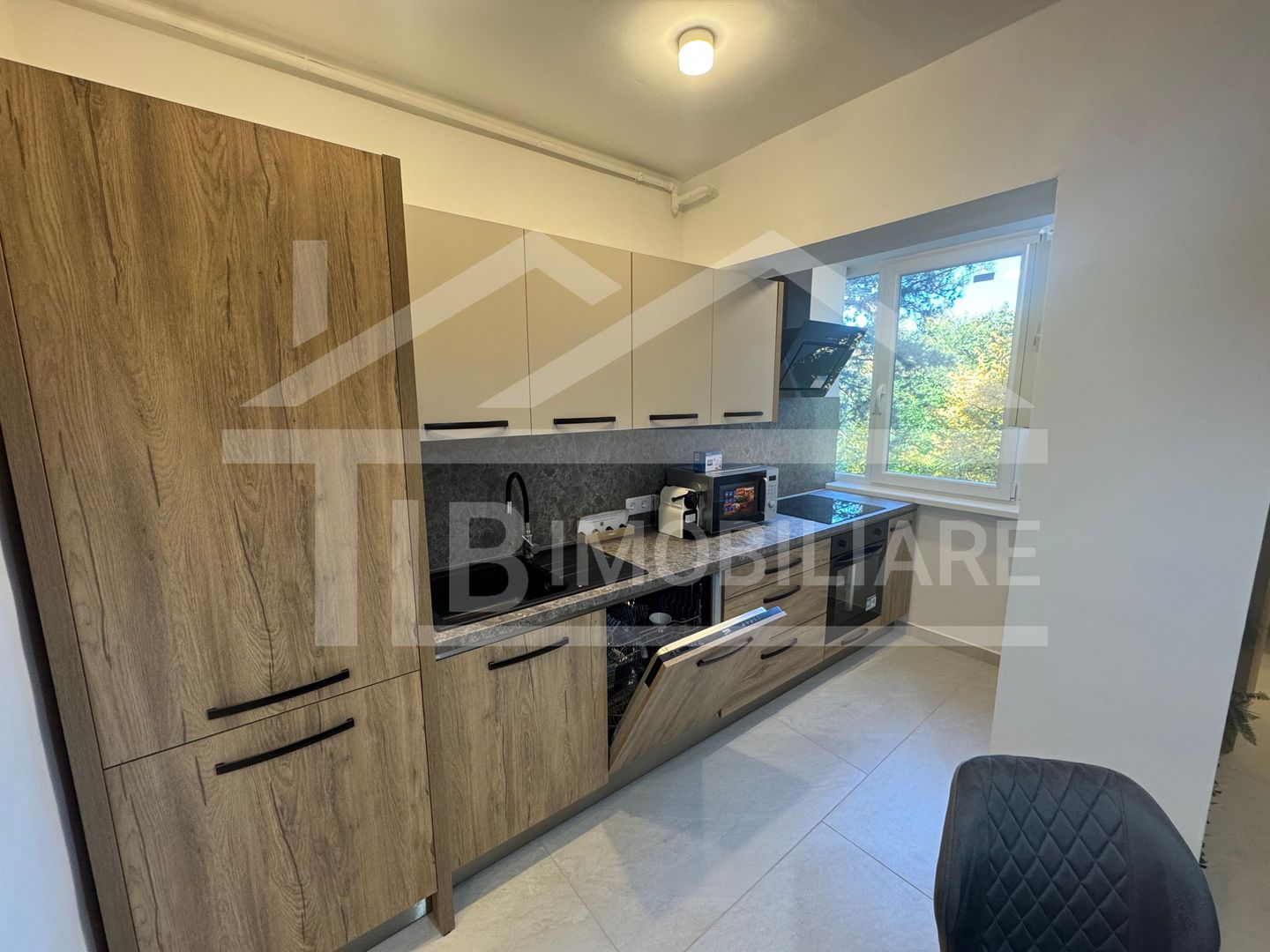 Apartament cu 2 camere, 55 mp, decomandat, Zona UMFST - Poză 5