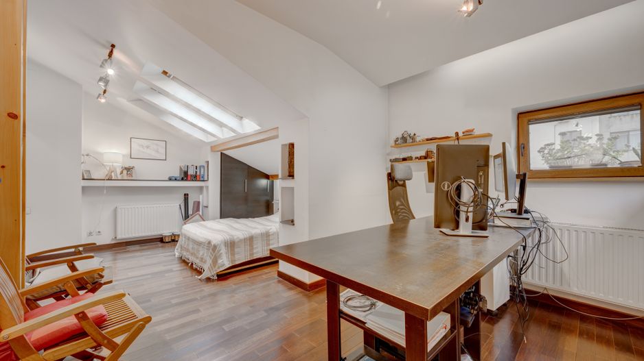 MANSARDA BOEMA IN VILA || P+1+M || 2 - 3 CAMERE || DOROBANTI - Poză 8