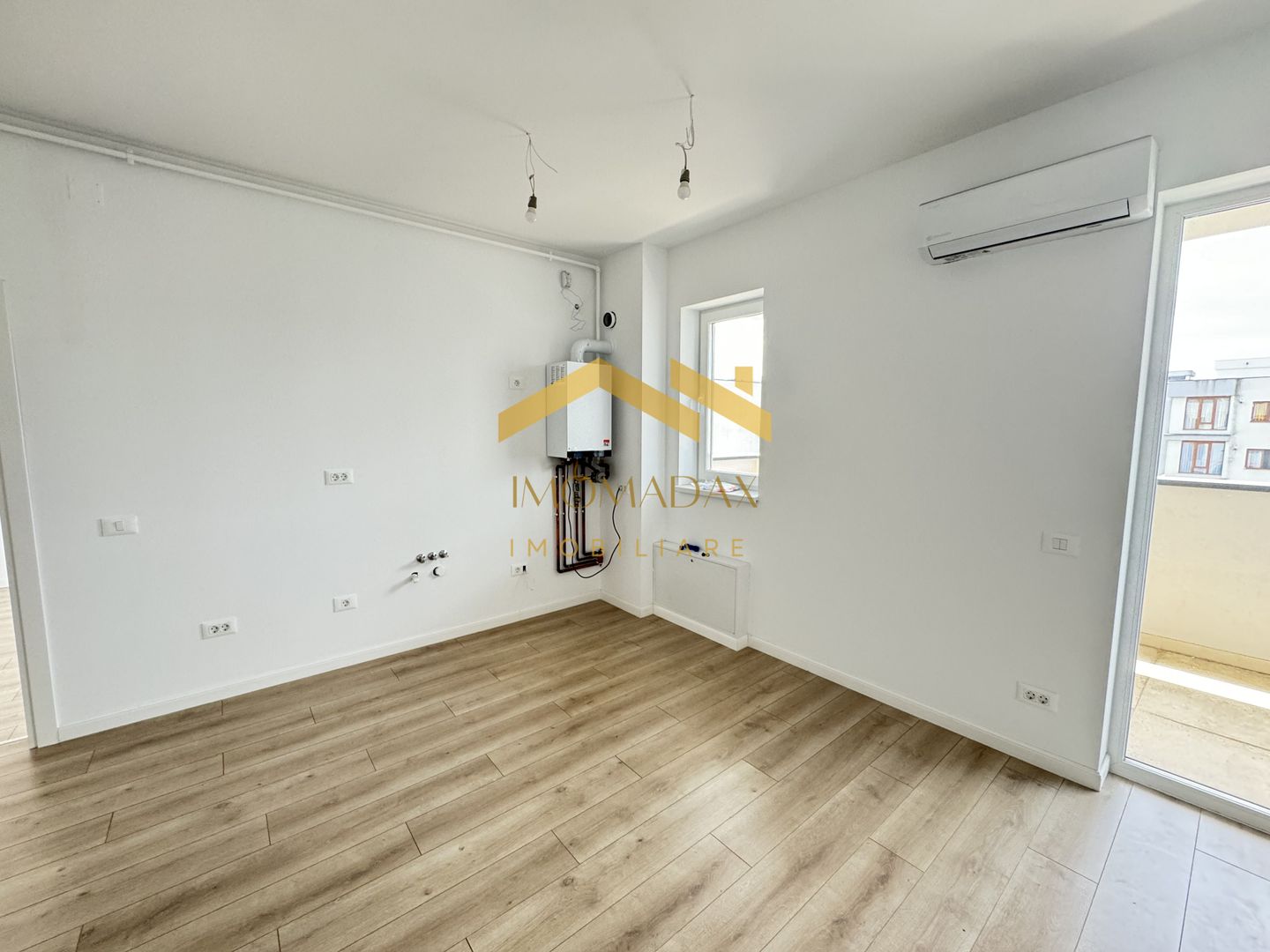 Aradului/Torontalului-2 Camere-Centrala Proprie - Poză 7