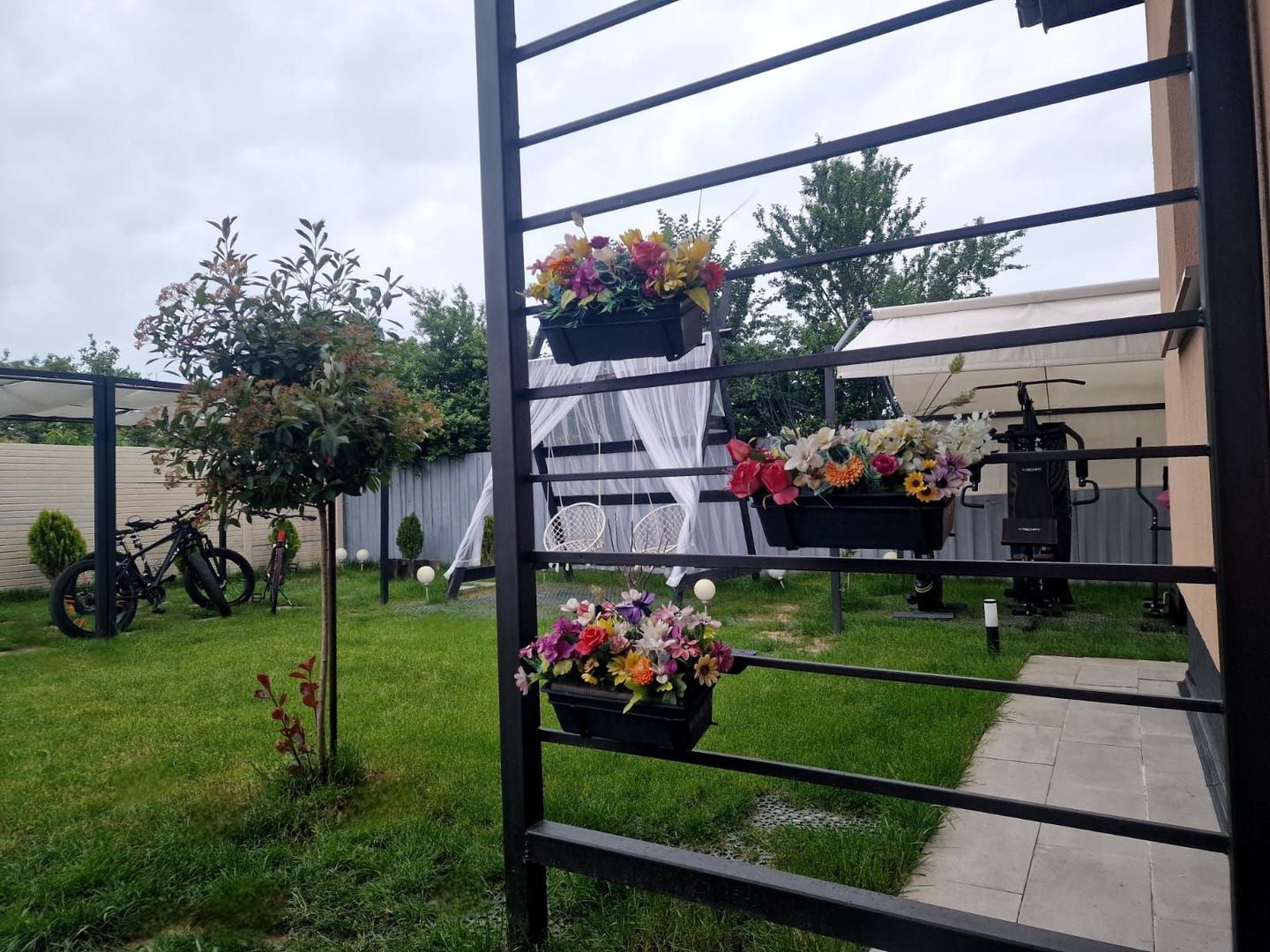 MIHAILESTI - CASA PARTER MODERNA PARTER - Poză 2