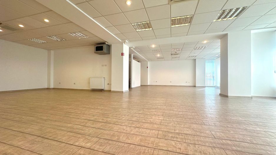 Spațiu birouri open space, 120 mp - Poză 1