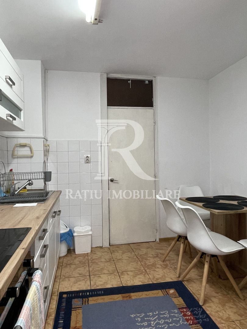 Apartament cu 3 camere | Decomandat | Decebal  | Oradea - Poză 4