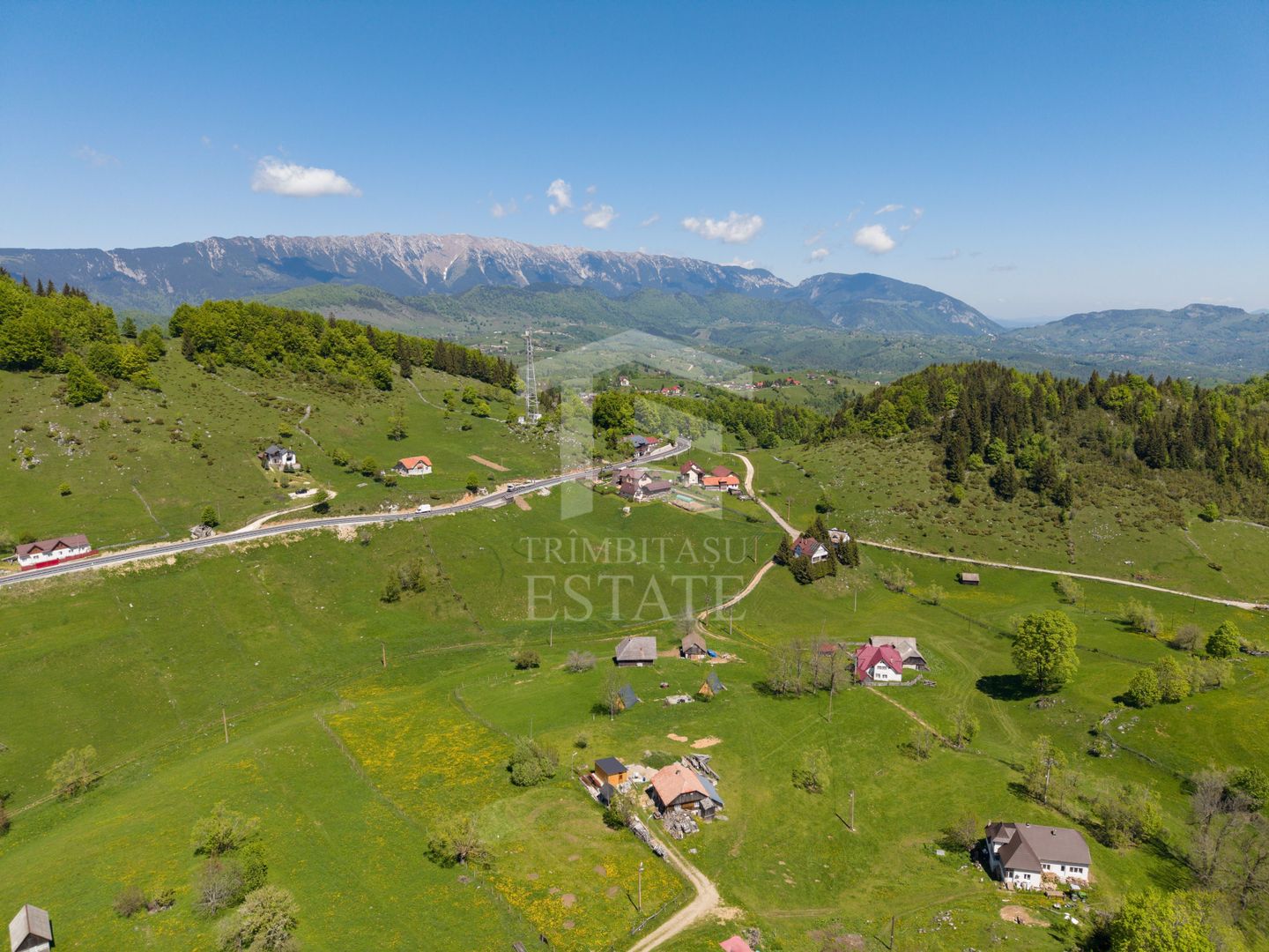 Fundata | Teren de vanzare | 7,656 mp + Cabane tip A Frame - Poză 15