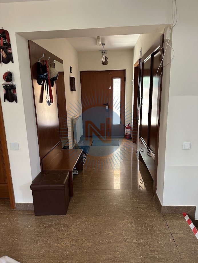 Vila cu piscina British School - Poză 32