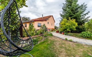 🏡 Mai mult decât o casă: libertatea de a trăi aproape de natură - Poză 1
