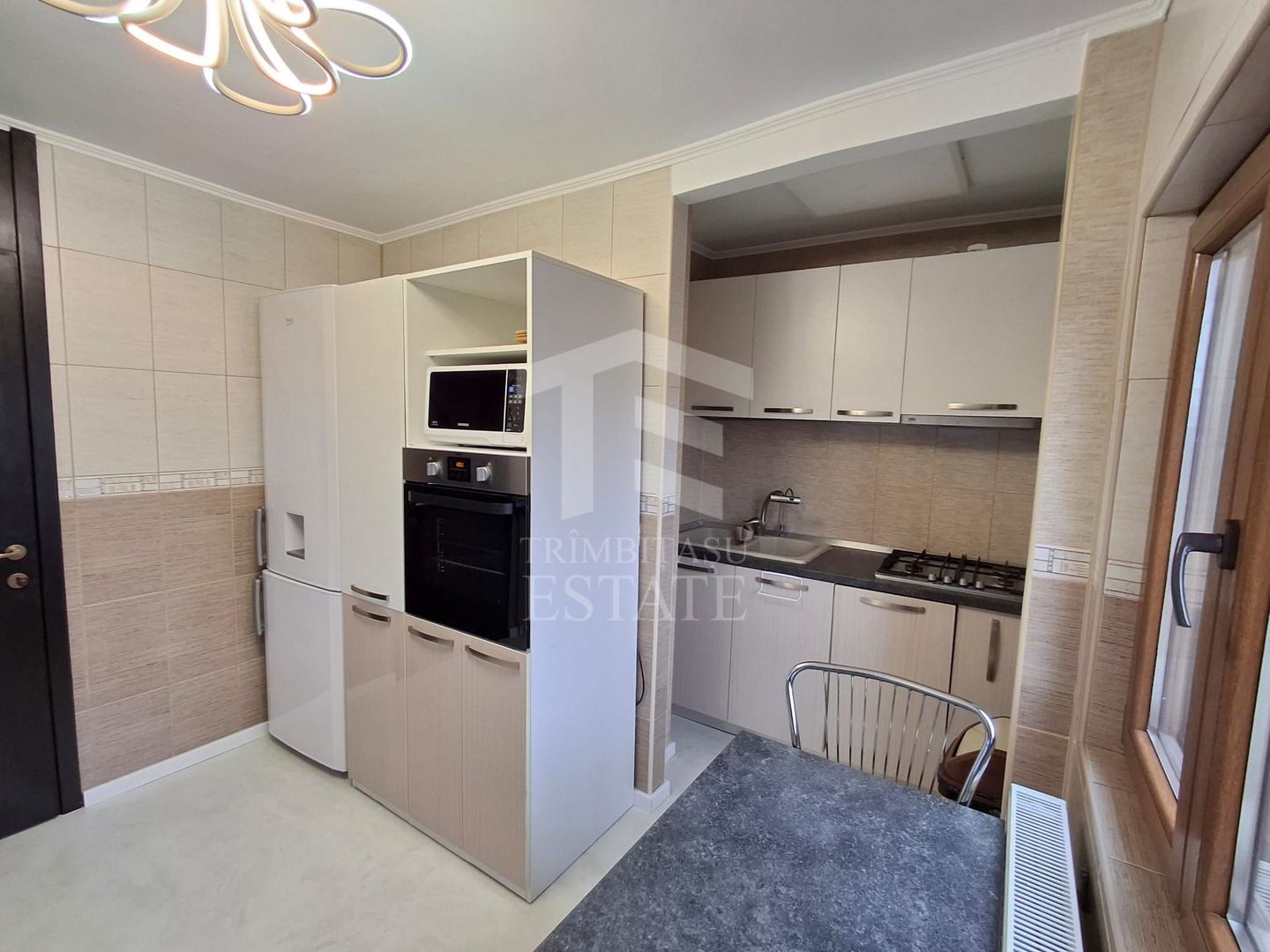 Apartament de inchiriat  2 camere Zona Decebal , Piata Muncii. - Poză 7