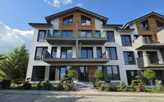 Apartament 2 camere + gradina 50 mp, la cheie , Cristian - Poză 13