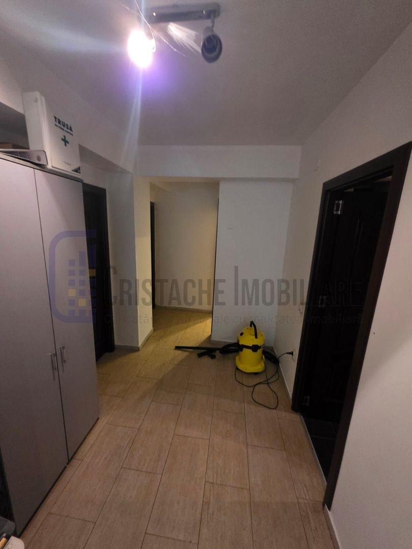 Spatiu birou/ Apartament 5 camere nemobilat | 180 mp | Parter - Poză 2