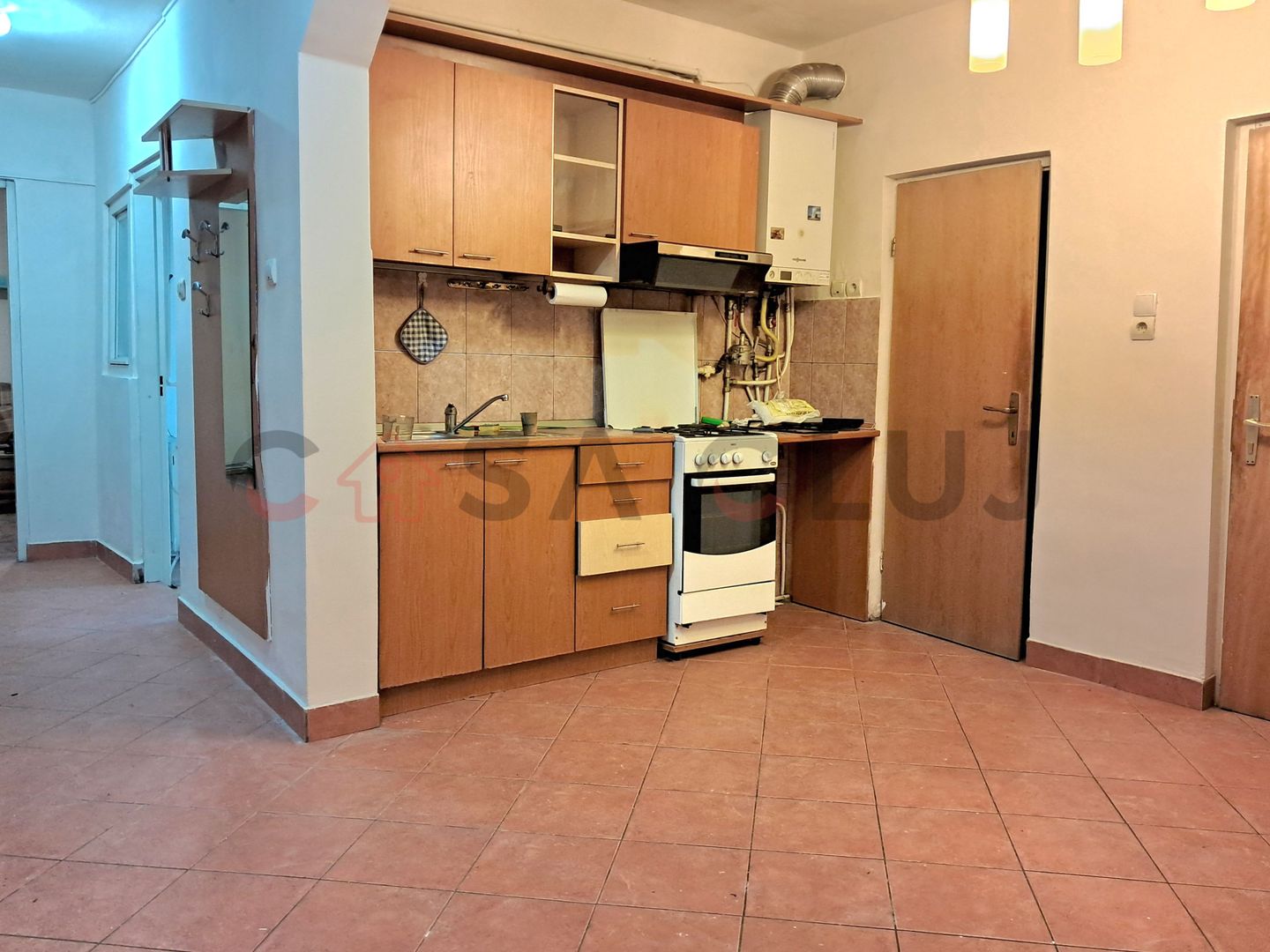 Casă calcan, Curte,  grădină, Iris!! - Poză 2