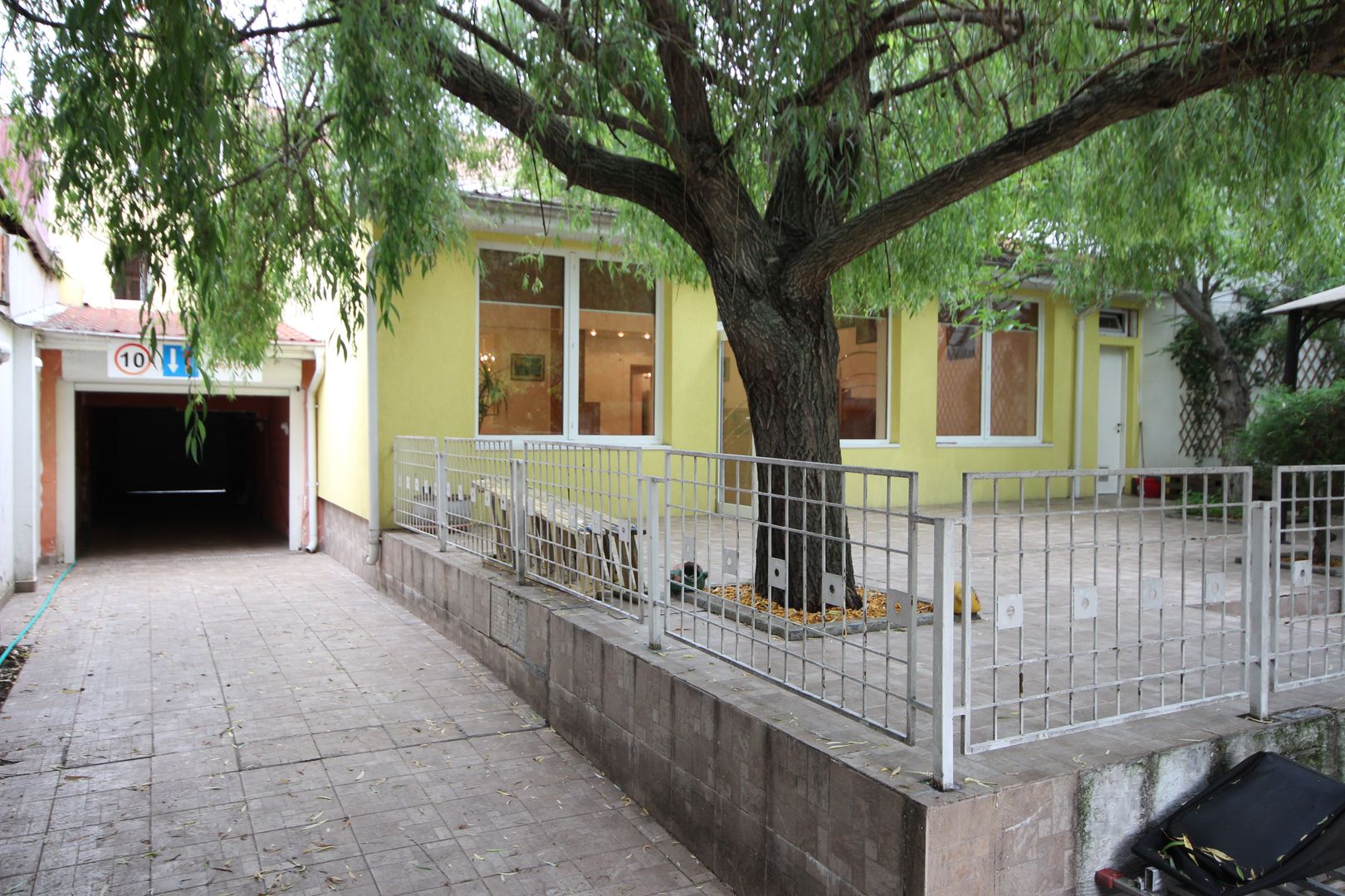 Vilă zona Liviu Rebreanu - Poză 9