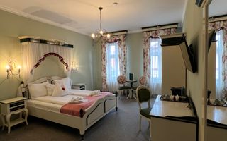 Vila de vanzare in zona Centrala/Orasul de jos - Poză 50