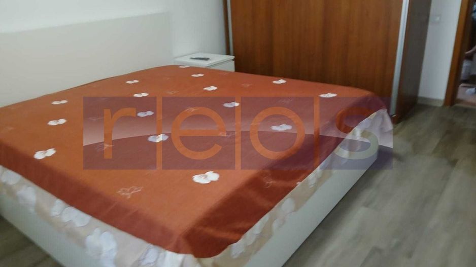 VANZARE 3 CAMERE DECOMANDAT  UNIRII - PARCARE - Poză 7