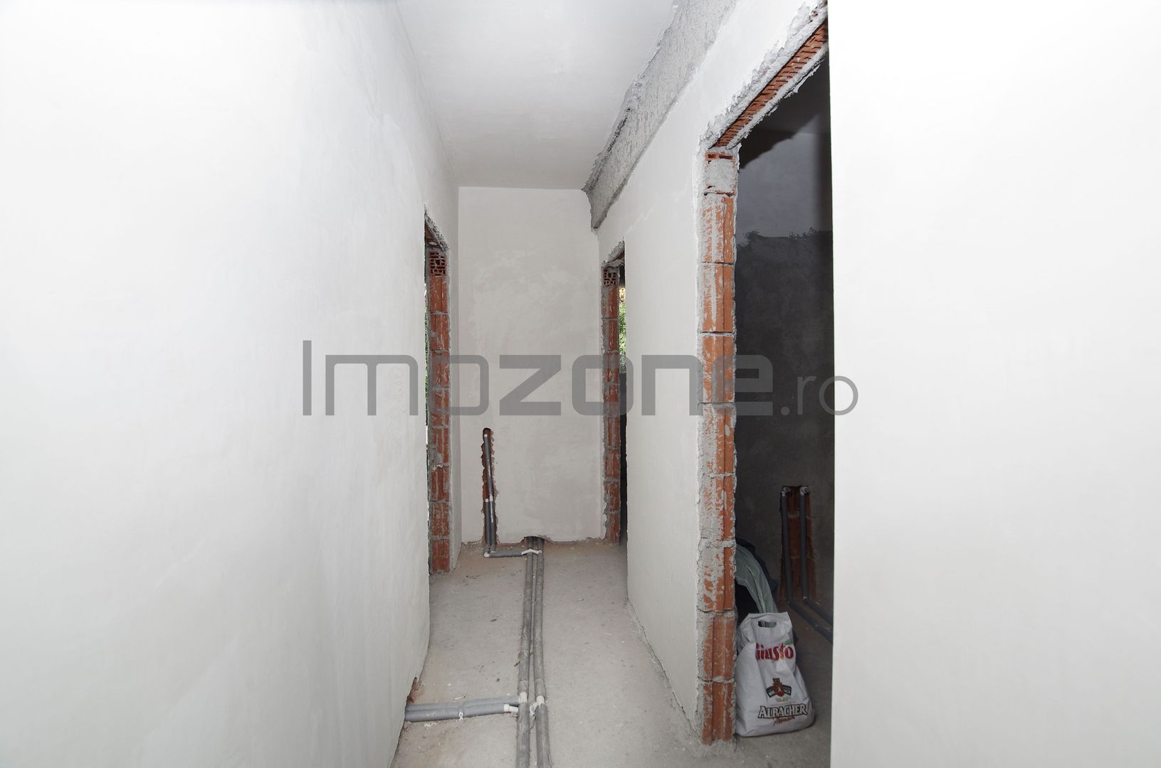 The Building - Barsanesti - Poză 41