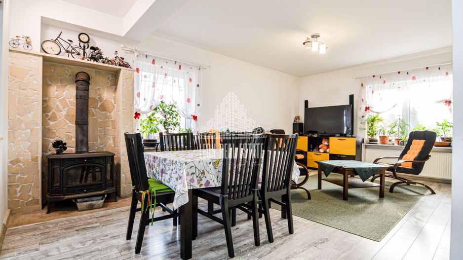 Casa de tip Duplex complet mobilat și utilat, în Gilau, zona RAR - Poză 1