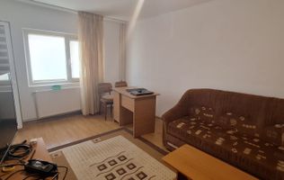 Apartament etaj 1 DECOMANDAT de vanzare zona Rovine