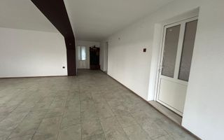 Casă de vânzare la 15 minute de Onești – teren 1000 mp - Poză 3