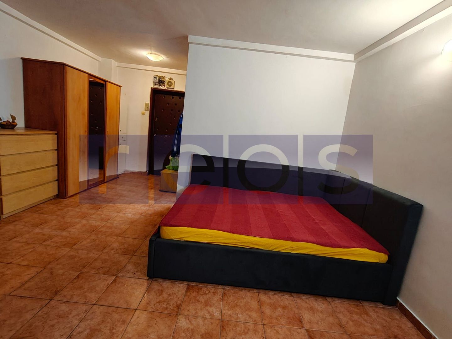 INCHIRIERE GARSONIERA LIBERA  STRADA TURDA - Poză 3