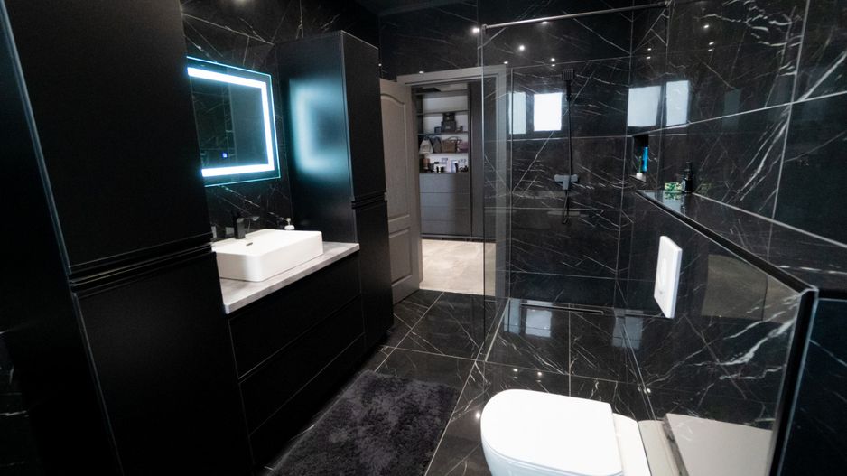 Agigea - Casa  deosebita cu piscina, mobilata si utilata complet. - Poză 26