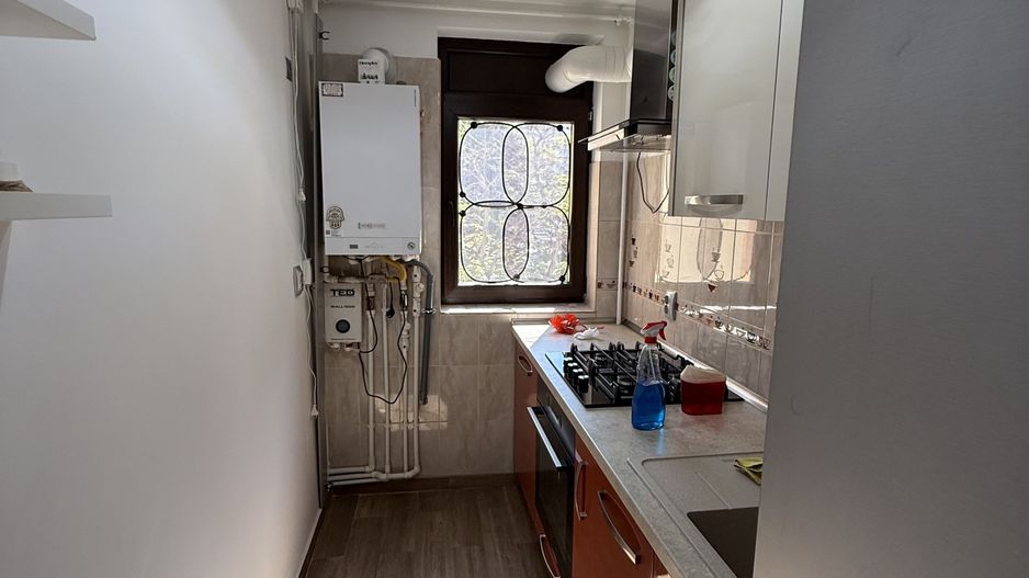 Ap 2 cam mobilat/utilat, complet renovat- etaj 2-bloc 6 etaje - Poză 16