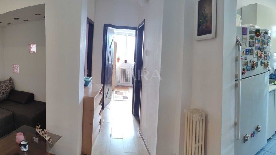 Apartament cu 3 camere de vânzare în zona Manastur - Poză 3