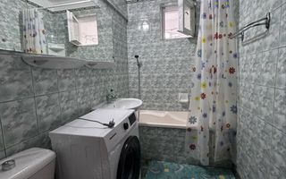 Apartament de închiriat 3 camere, 75 mp   zona Gorjului - Poză 4