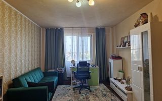 Apartament 4 camere cu scara interioara - Poză 3