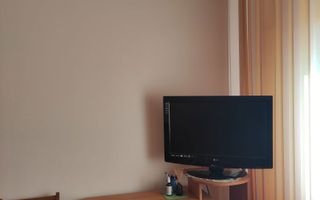 Apartament 2 Camere Decomandat 56 Mp Nicolina-Cug - Poză 3