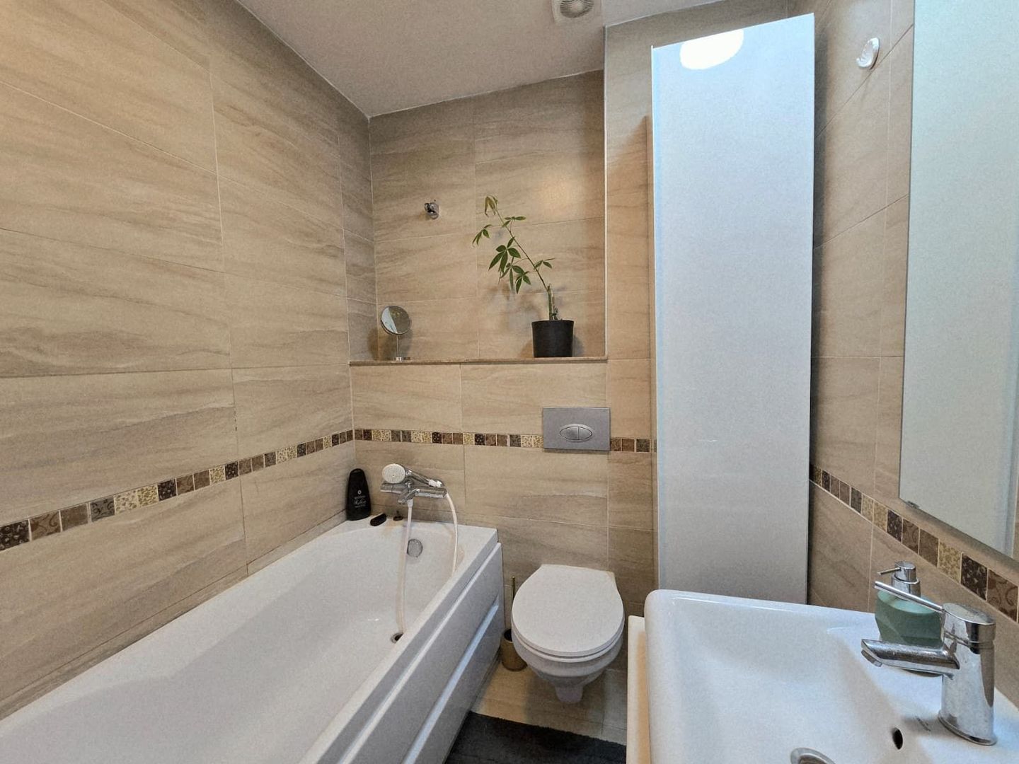 COSMOPOLIS - Apartament 3 camere , Tip Loft, cu terasa mare - Poză 18