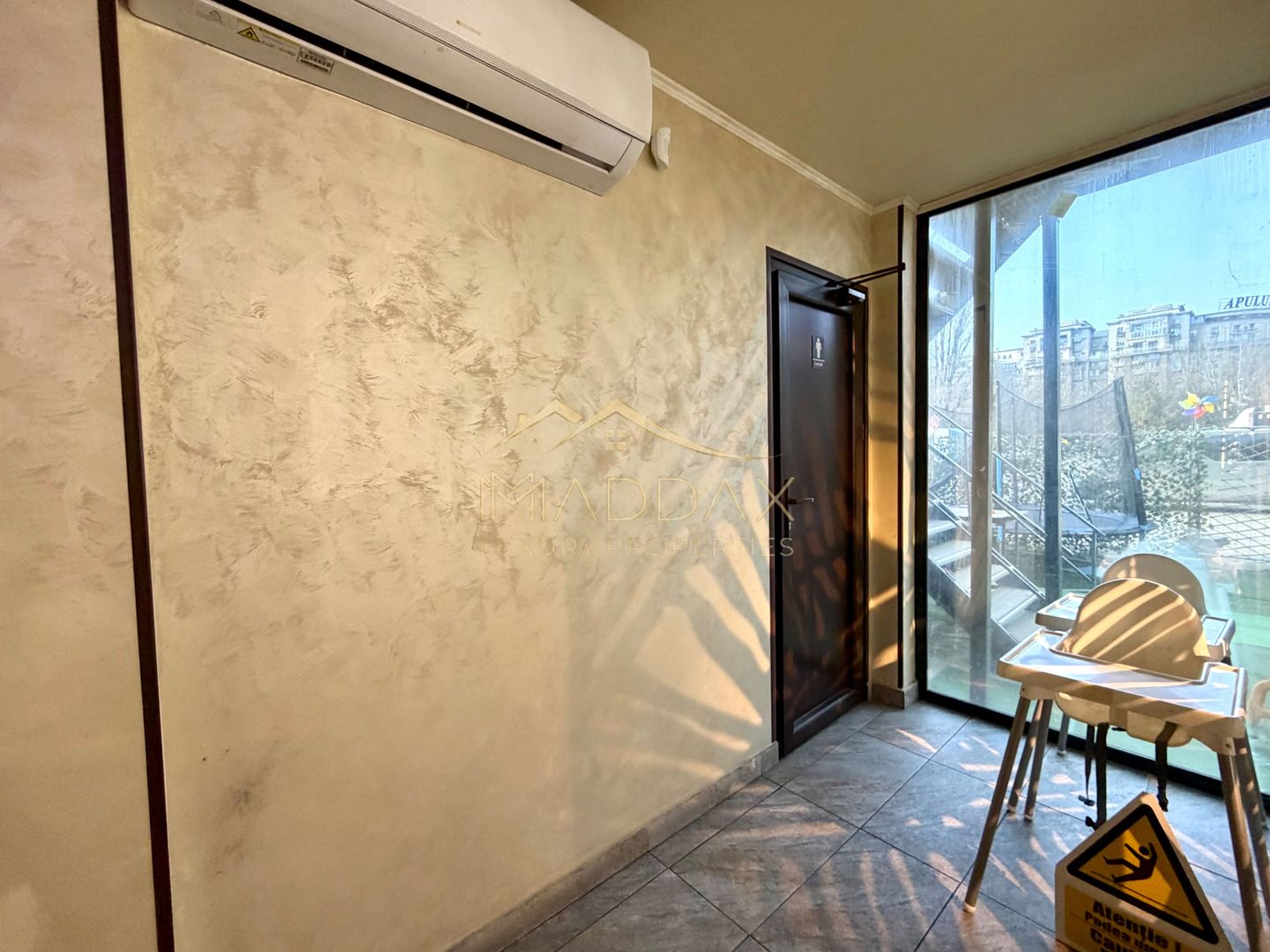 Spatiu Comercial  *731mp* / VAD stradal 31m / 19 locuri de parcare // Unirii - Poză 14