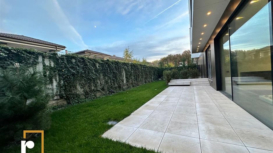 VILA PREMIUM | PIPERA| ROOFTOP | SPA - Poză 2