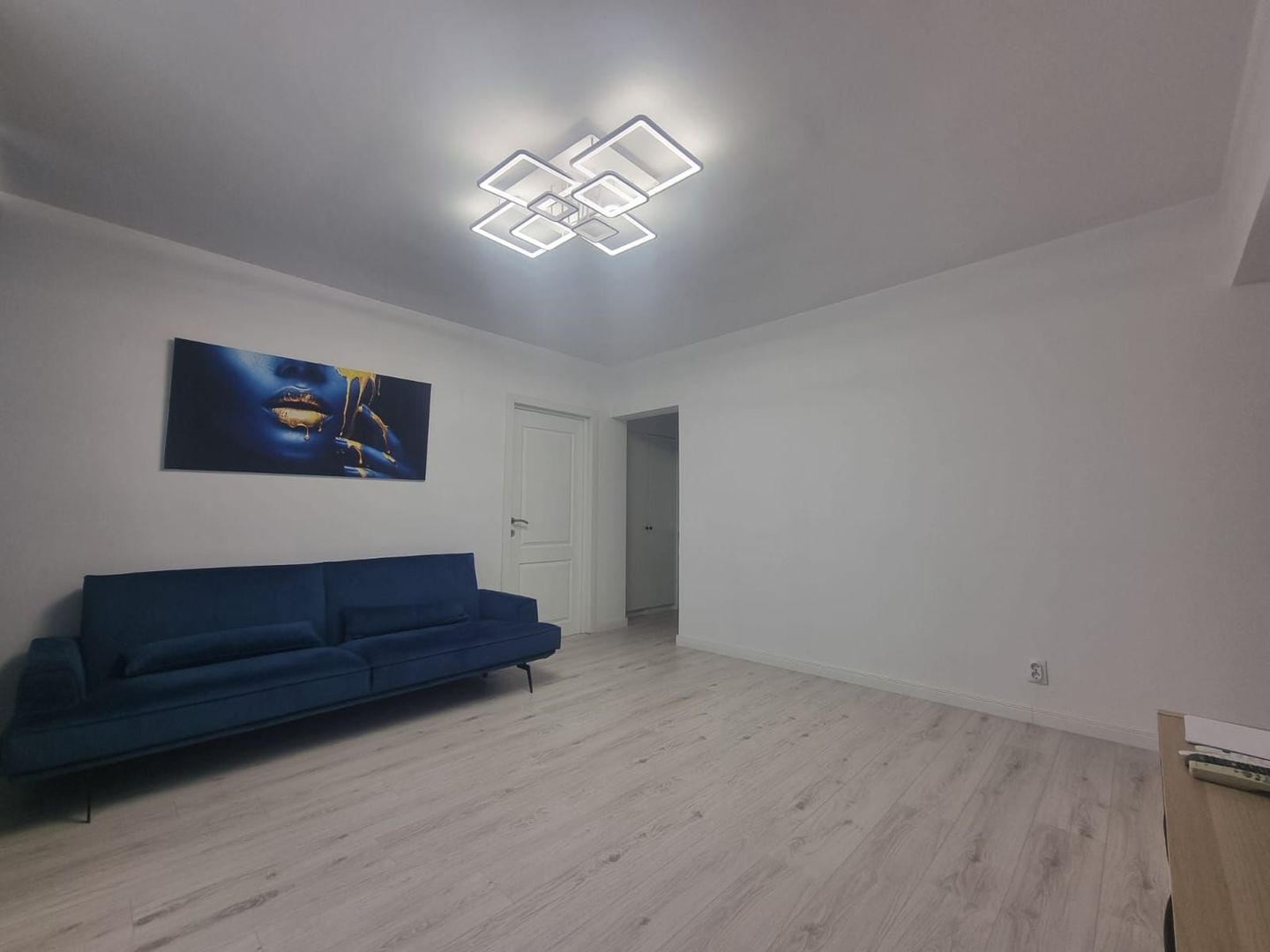 De Închiriat 2 Camere Unirii la 5 min de Metrou, Parcare - Poză 3