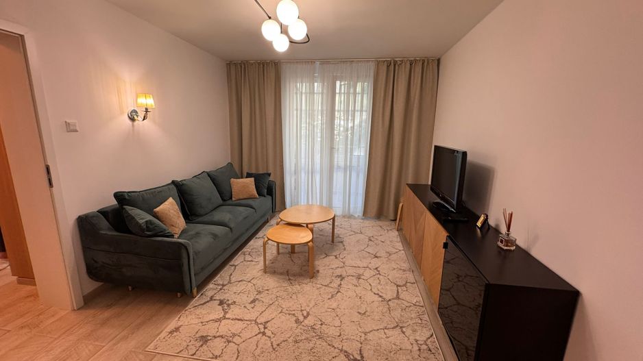 Apartament 2 camere Costin Georgian 4/4 - Poză 1