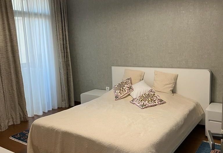 Apartament spatios 3 camere Vedere Lac - Poză 11