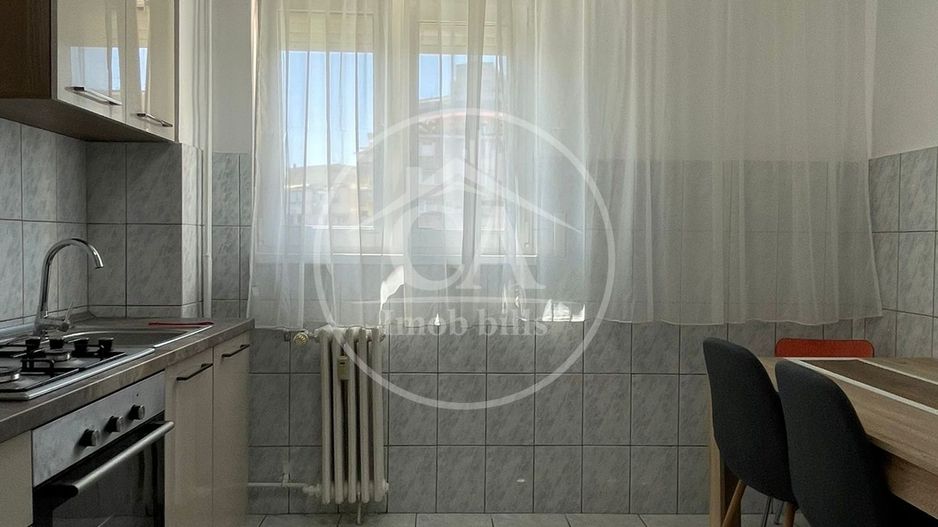 Apartament cu 3 camere de inchiriat in zona Dacia, Oradea - Poză 11
