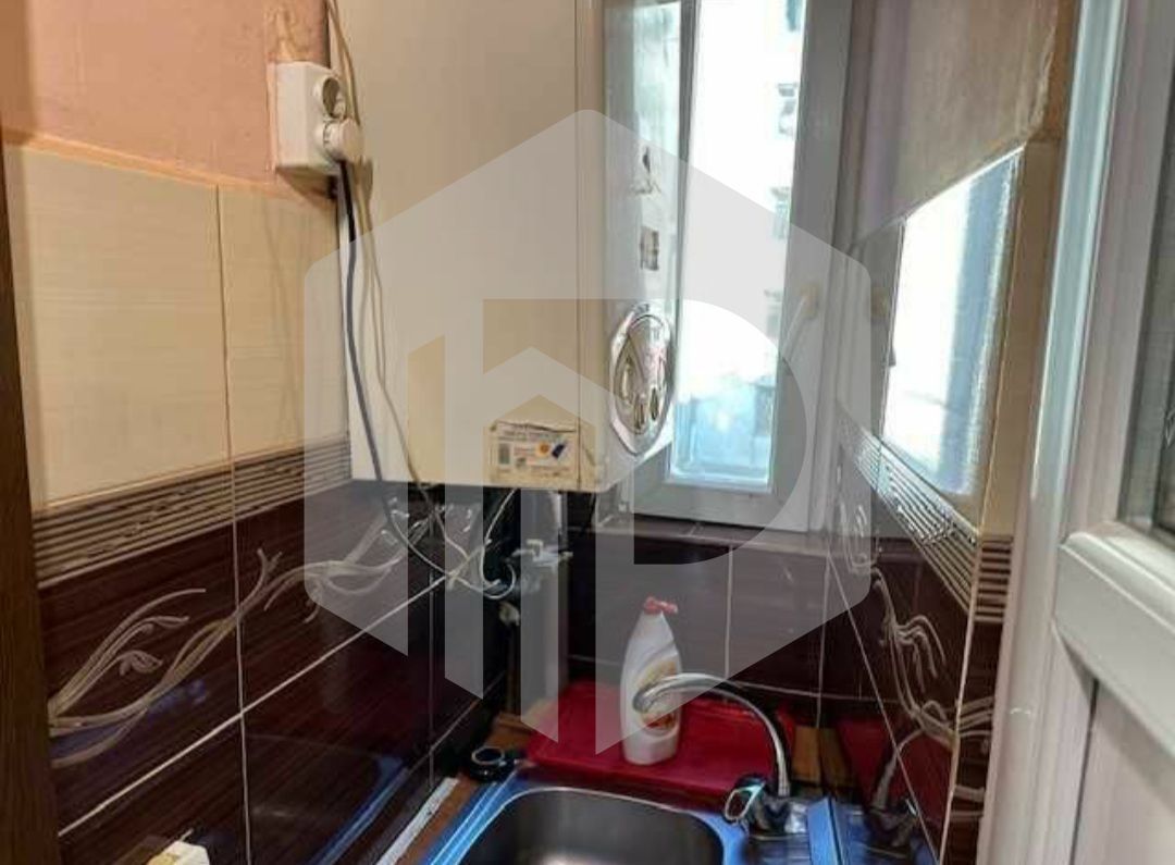 Etaj 1 / Garsoniera mobilata si utilata / Mutare imediata - Poză 3