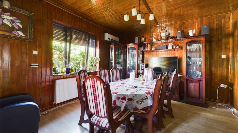 Casă individuală cu 4 camere, zonă centrală - Poză 9