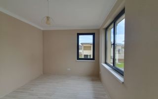 Casa individuală, 139mp,2 niveluri,balcon, parcare, semifinisata, Dezmir - Poză 3