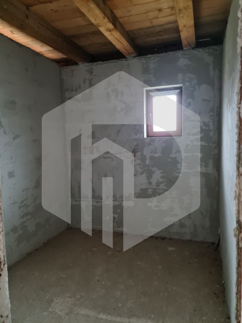 Casa pretabila pentru inchiriere | 7 camere | 290 mpu | Ocna sibiului - Poză 8