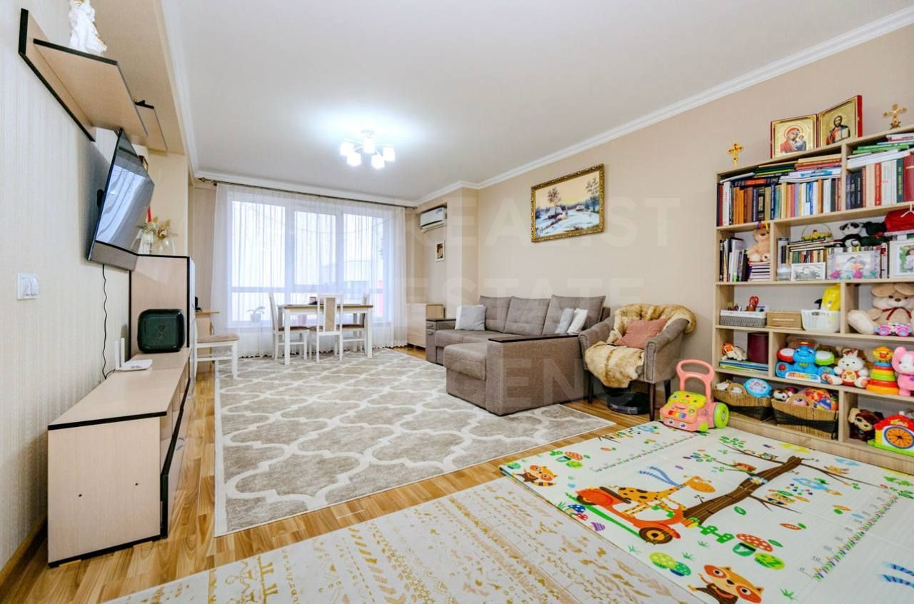Vânzare, apartament, 3 camere , str. Alba Iulia, Buiucani - Poză 3