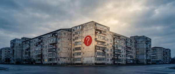 Blocurile cu Risc Seismic din Pitești: Zvon, Adevăr sau Manipulare?
