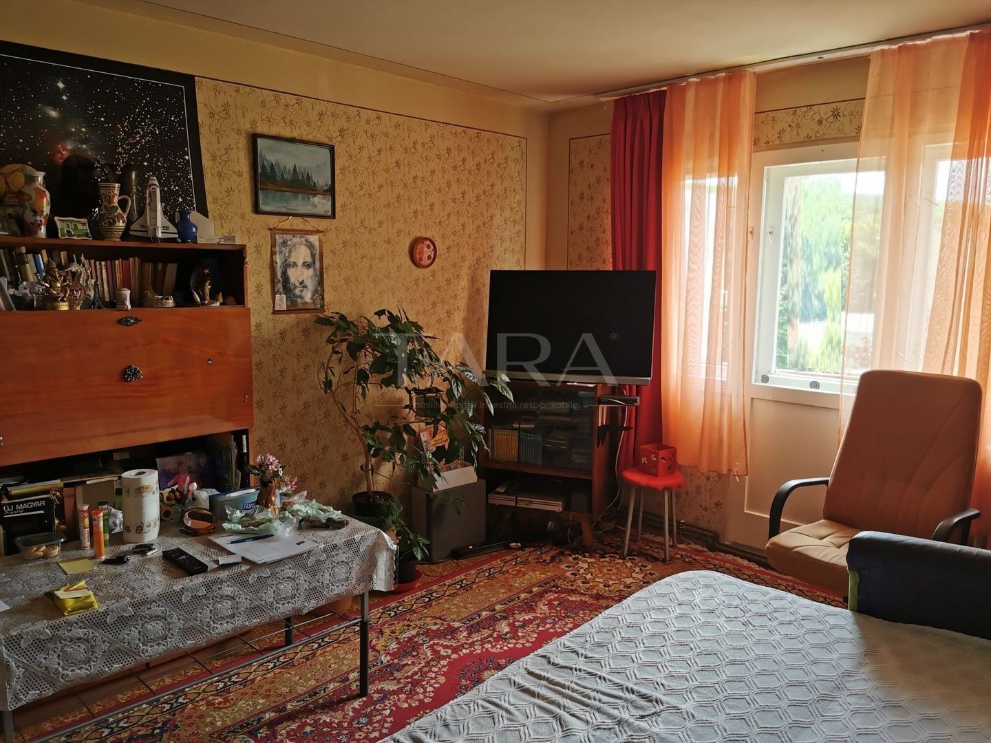 Apartament 4 camere, Mănăștur – zonă verde, etaj intermediar - Poză 1