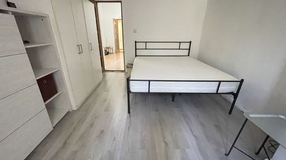 Casă la curte comuna în zona Balcescu - Poză 15