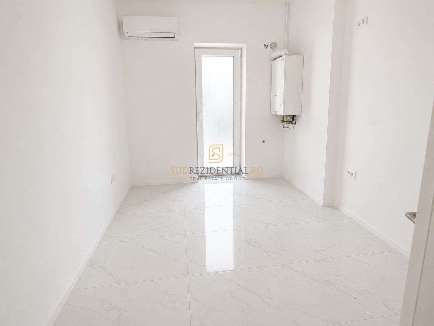 Apartament Premium cu 4 camere și 2 locuri de parcare incluse - Poză 13