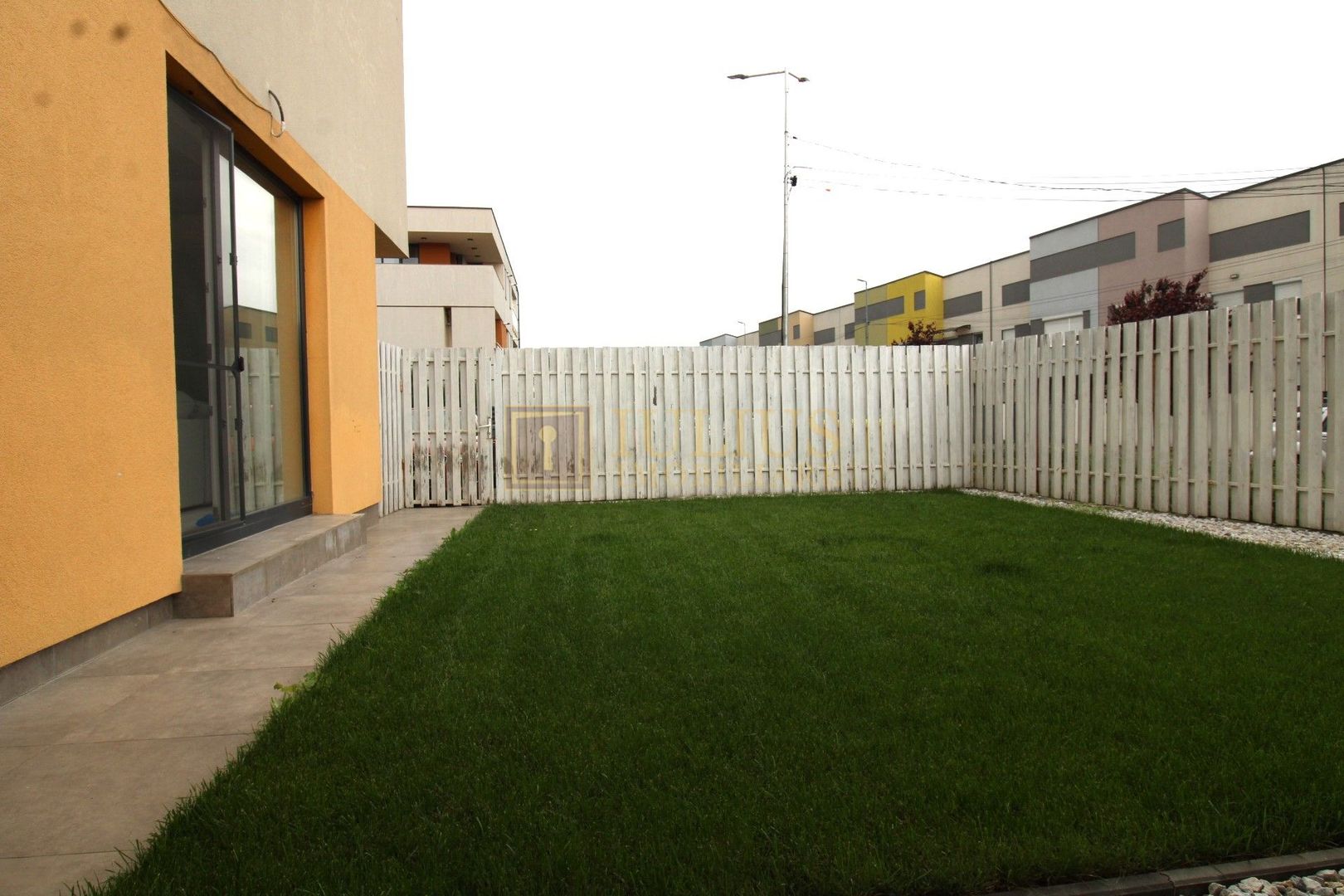 parter, loc de parcare -in spate la Decathlon - Poză 12