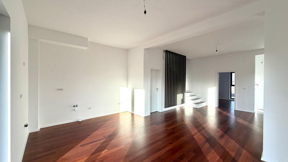 Duplex modern - 5 camere - toate utilitatile - Sacalaz - Poză 2