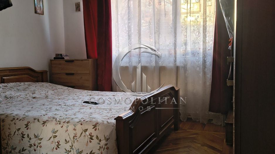 Apartament cu 2 camere ~ zona Balcescu / Piata Crang ~ etaj 1 din 4 ~ - Poză 3