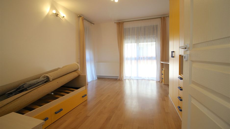 VILA DE INCHIRIAT - ZONA CALEA ARADULUI - Poză 8