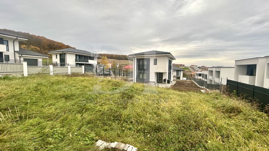 Casă individuală de vânzare în Chinteni - Poză 5