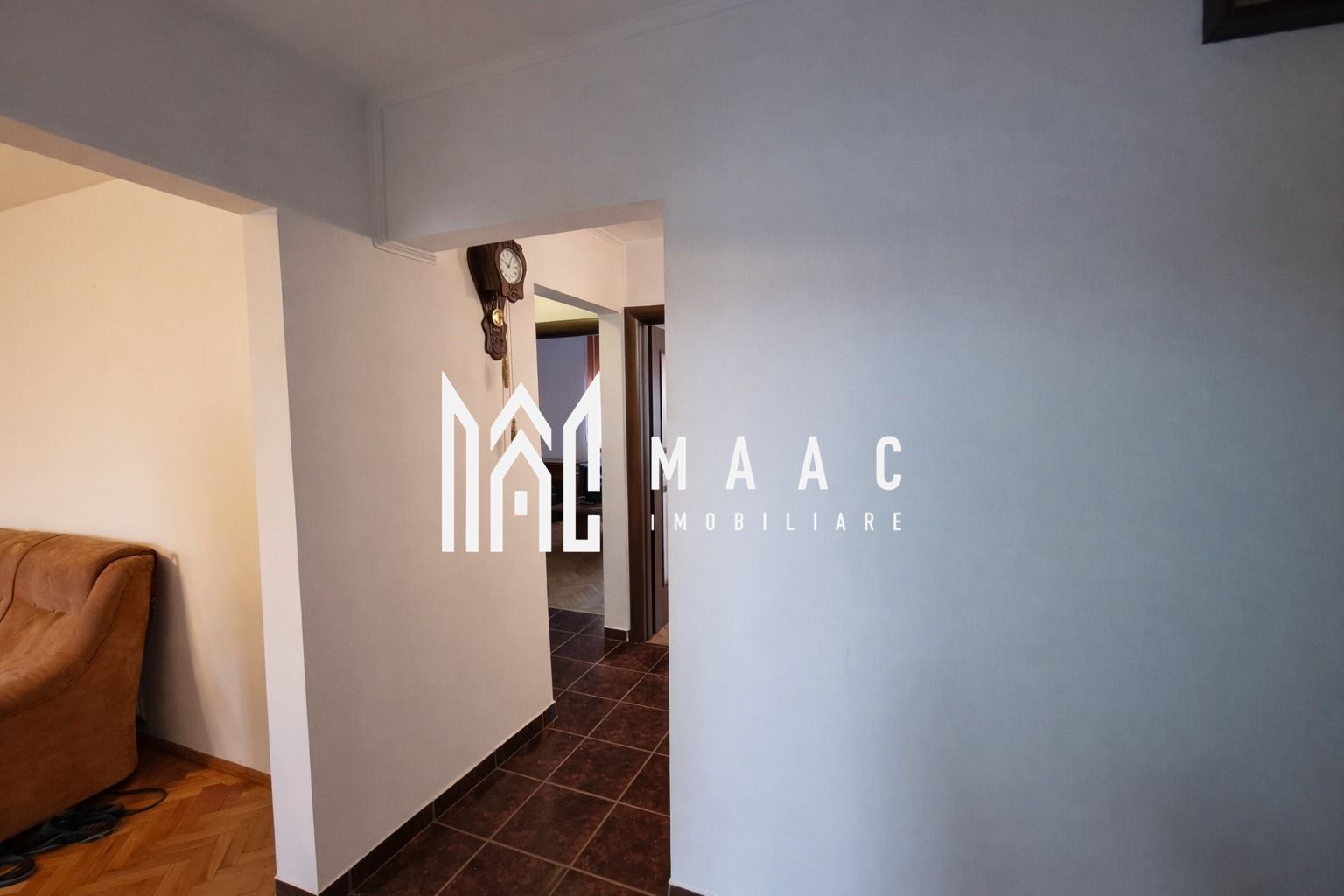 Apartament 4 Camere | 2 bai | 2 balcoane | Pivnita | Central - Poză 7