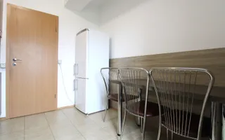 Decomandat, centrala proprie, parcare inclusa. - Poză 12